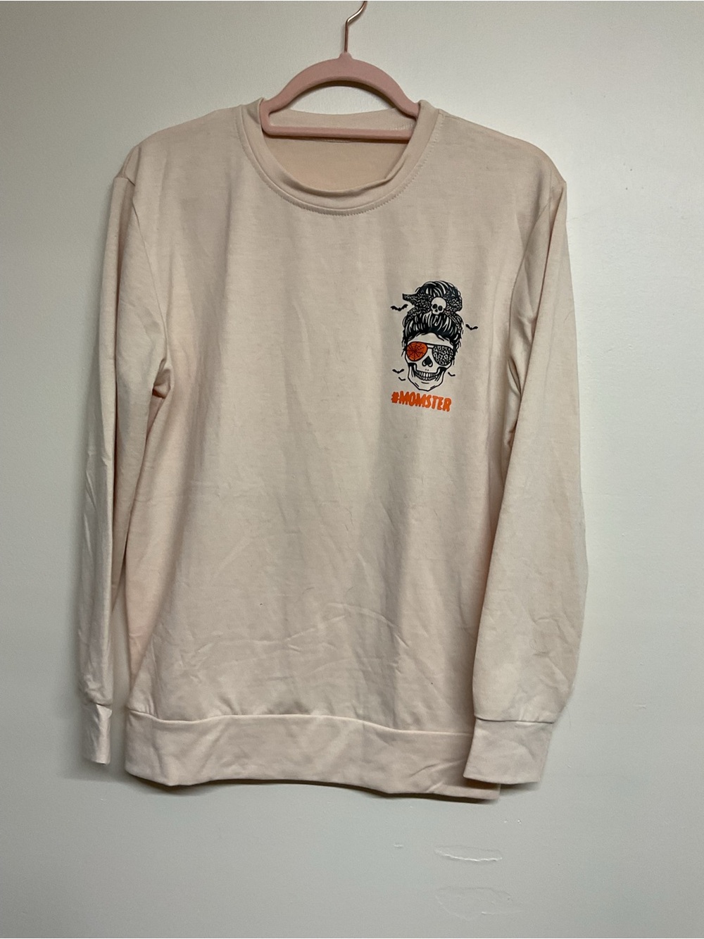 Cream Skull Graphic Crewneck Sweatshirt